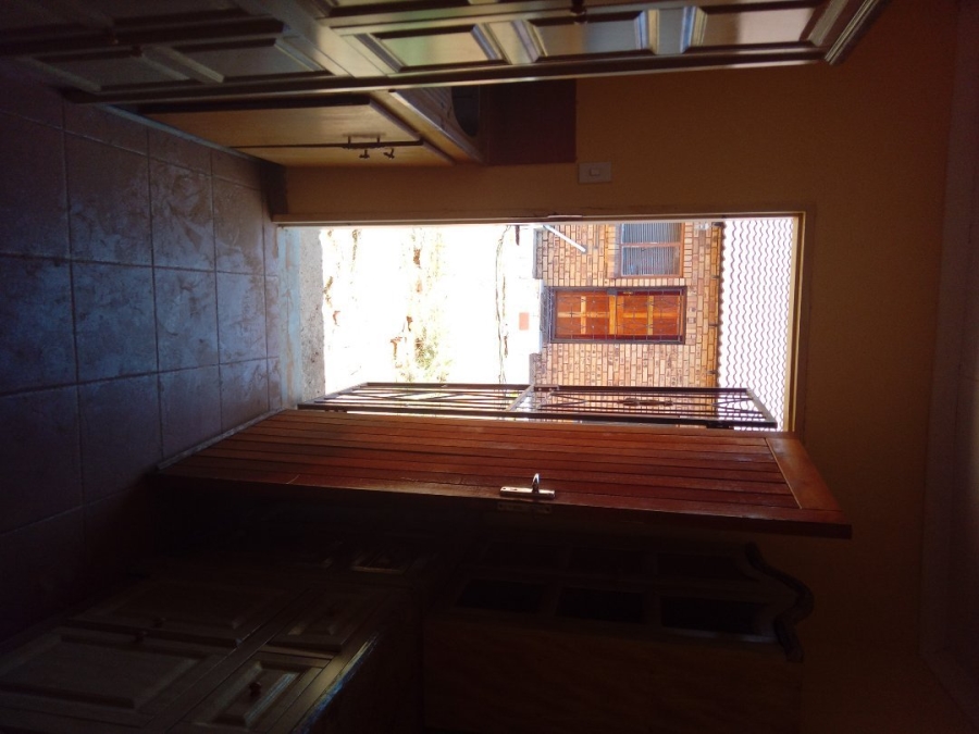  Bedroom Property for Sale in Mmabatho Unit 14 North West